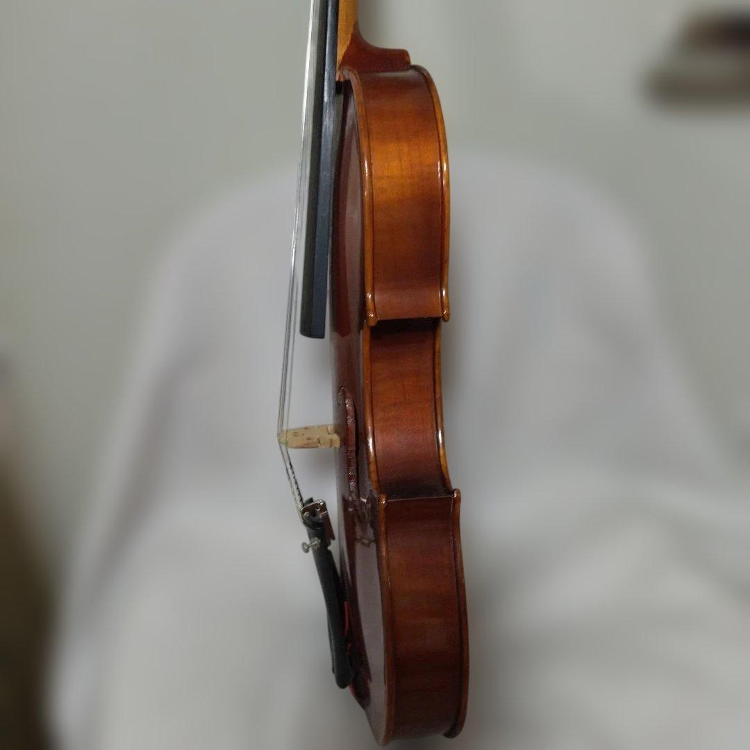 ♥特価♥スズキバイオリン4/4♥品番220♥弓ケ―ス松脂付♥美品♥値引不可