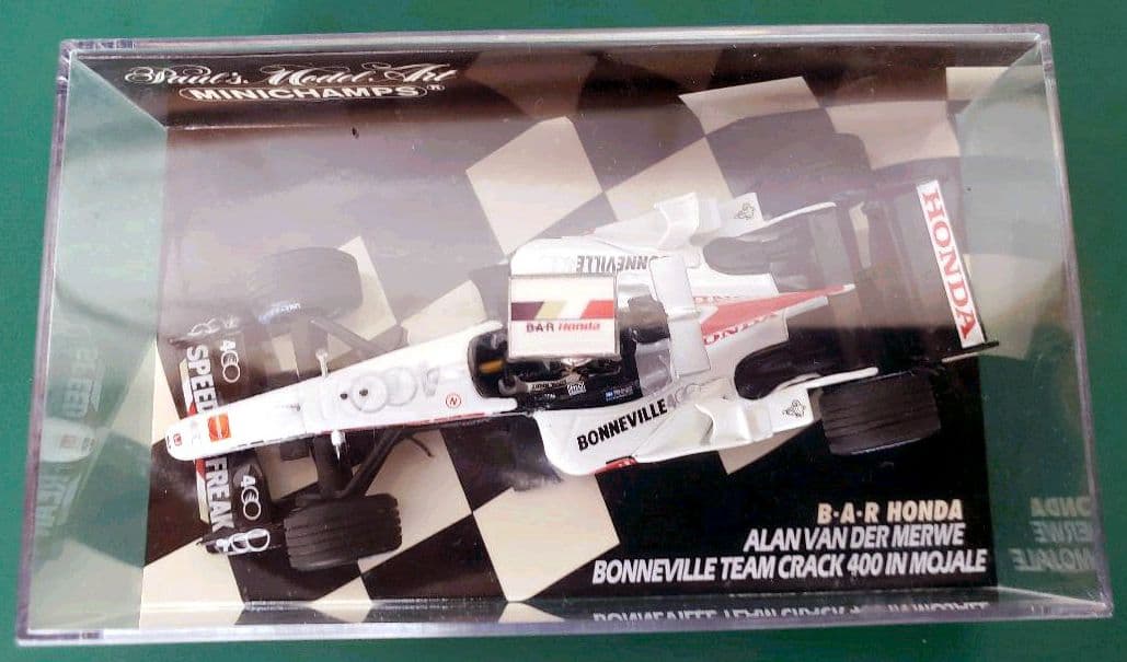 ミニチャンプス　Ｂ．Ａ．Ｒ　ＨＯＮＤＡ　３台　佐藤琢磨　カード　３枚