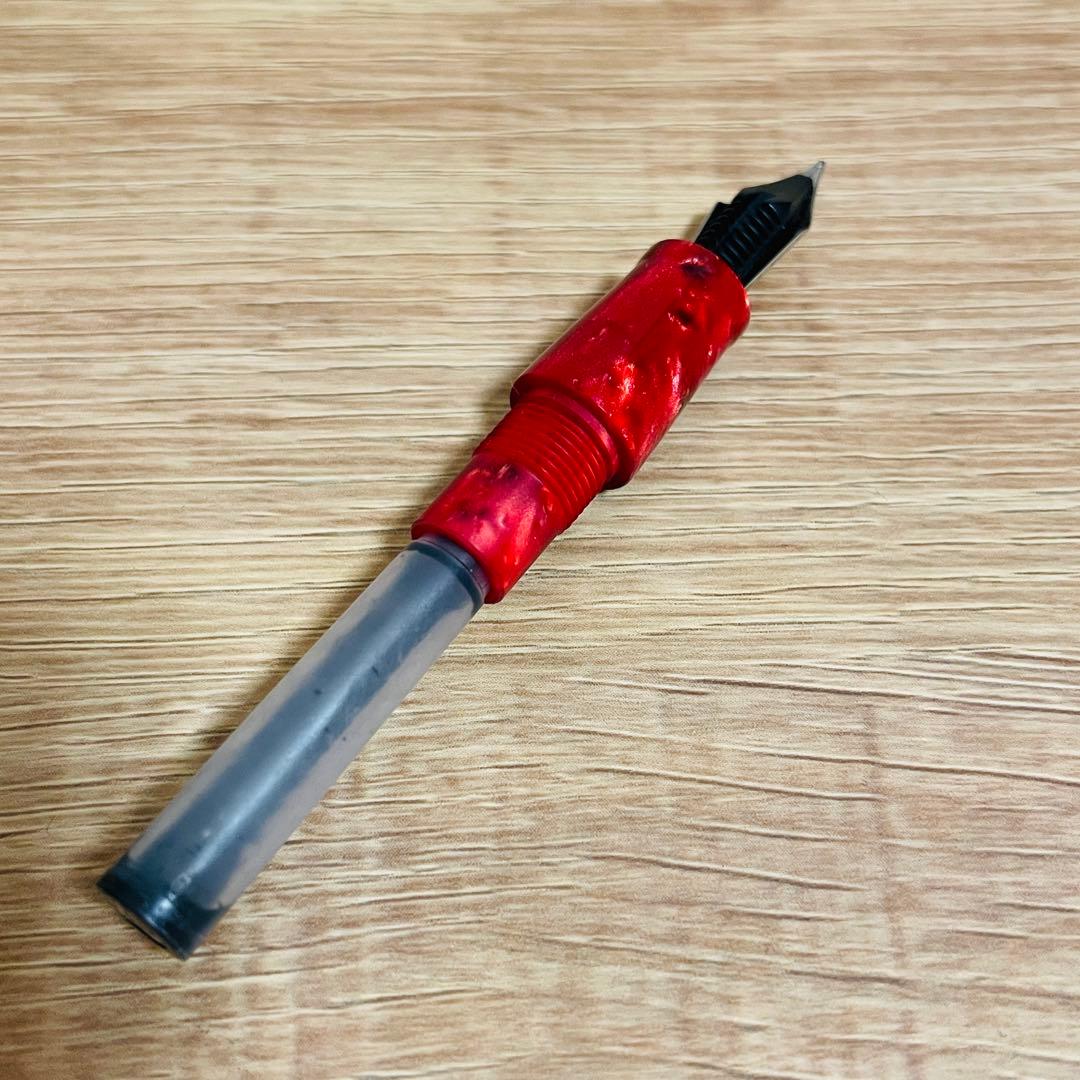 大*輔様 【美品】万年筆 デルタ ドルチェビータ ミィディアム スティログラフィ