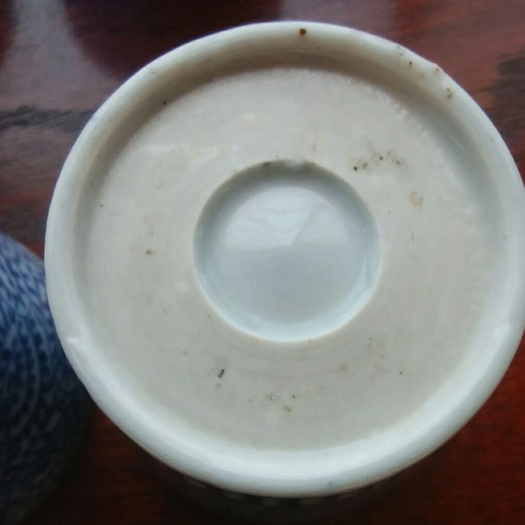 170   古伊万里　染付　蛸唐草　蕎麦 猪口