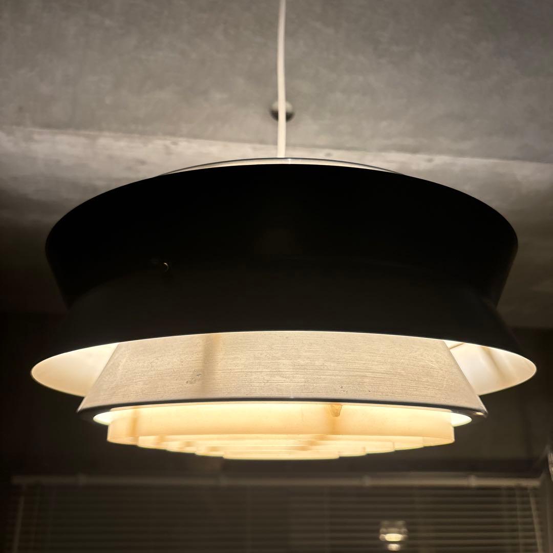 ペンダントライト　北欧ビンテージ　ライト　カルロトーレ