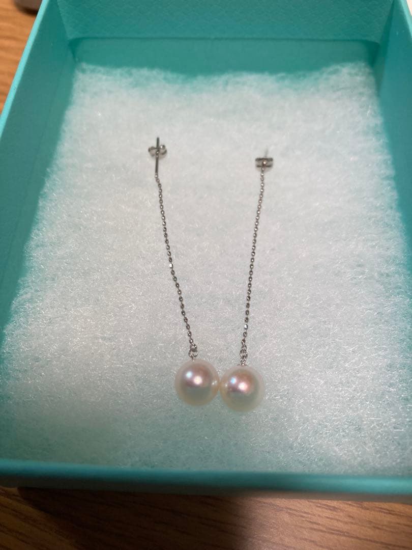 アコヤ真珠k18WGロングチェーンピアス新品同様　送料無料！