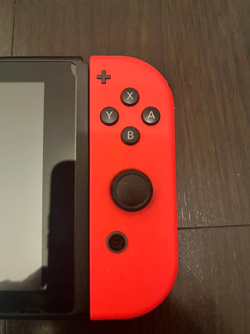 Nintendo Switch 本体 & 純正ジョイコン