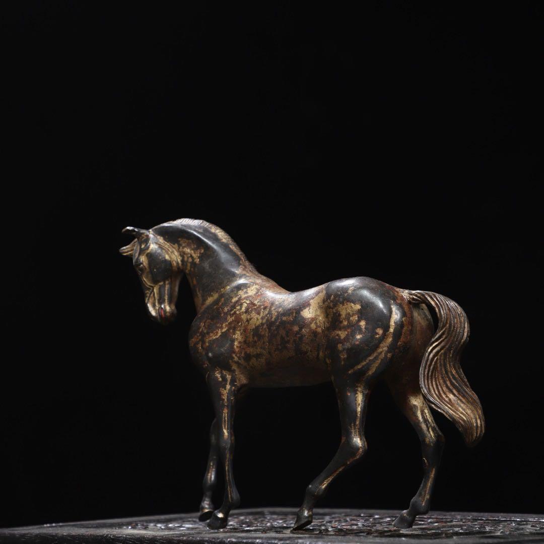 銅製 馬　置物　成功・前進・事業繁栄・出世運の象徴