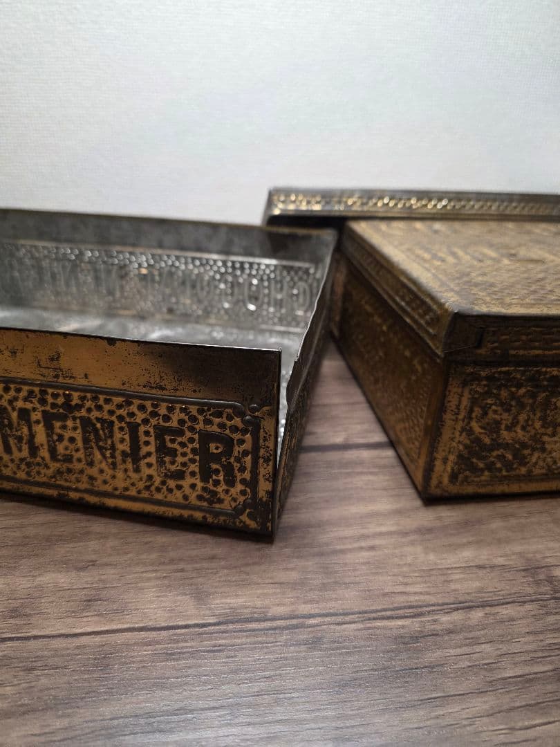 chocolat mentor ショコラムニエ　アンティーク　フランス　缶