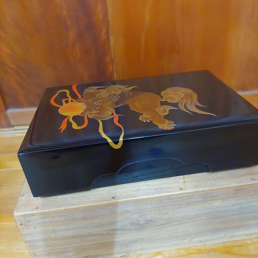 輪島塗　 文箱　 獅子デザイン