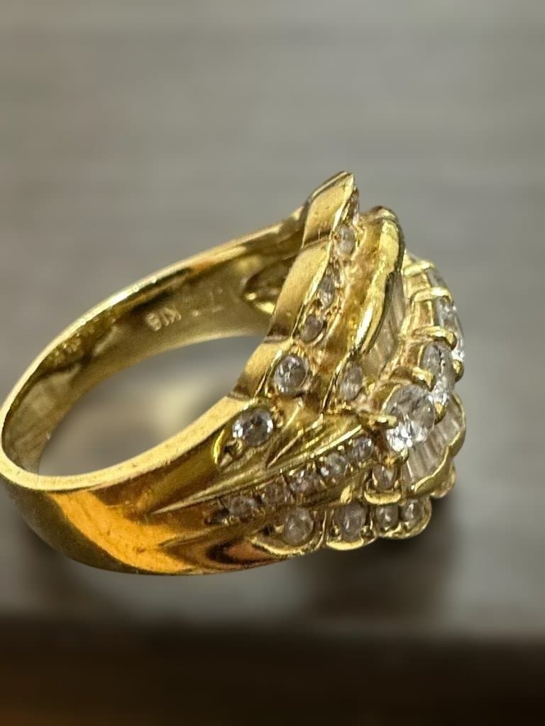 【1月限定特価】K18ダイヤリングミラーカット1.72ct