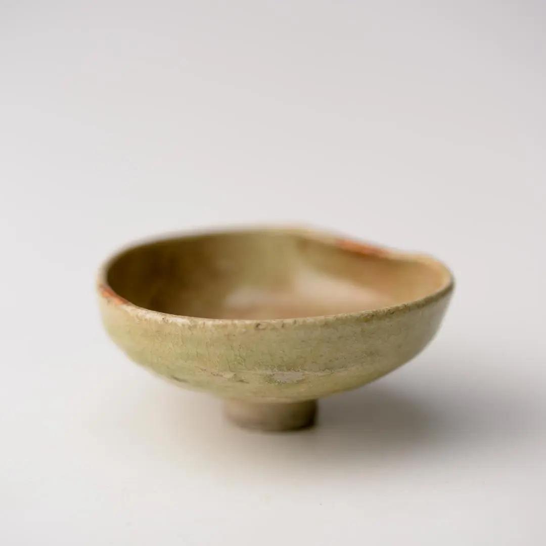 ◆137◆　江戸時代　古黄瀬戸盃　骨董品　発掘品　ぐい吞み