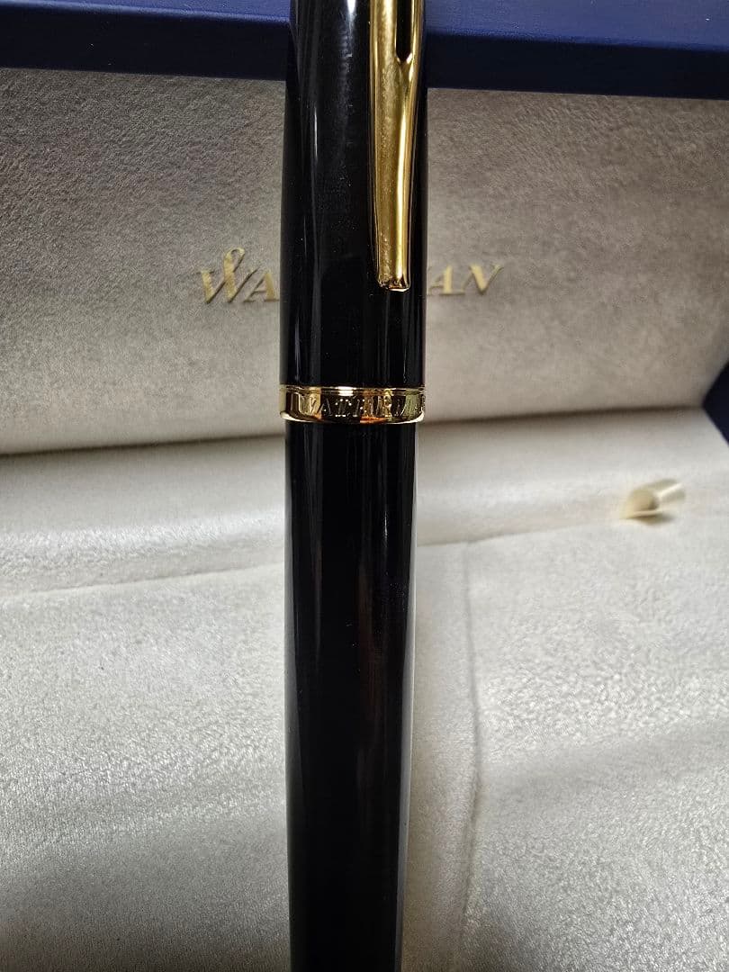 Waterman 万年筆 黒 金属製 専用ケース付　18K　極美品