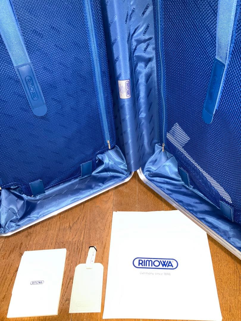 リモワ　トパーズ　シルバー63l