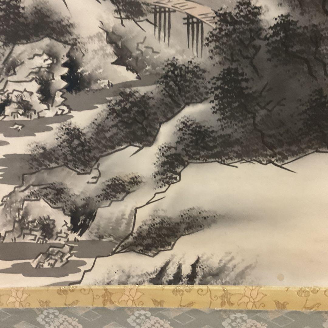 水墨山水画 絹本掛け軸 一堂筆【落款印譜在】 軸先木軸