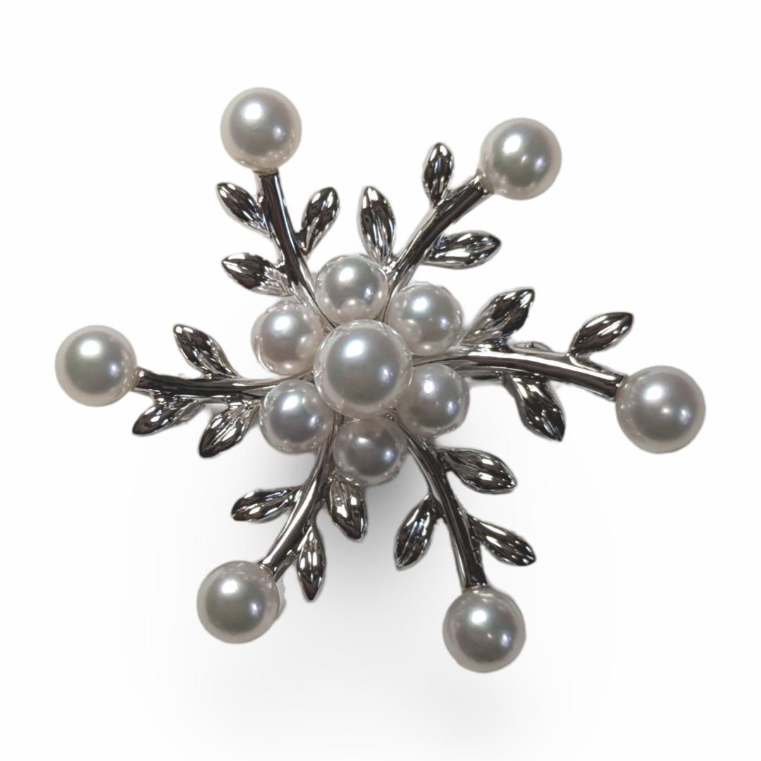 【新品同様】MIKIMOTOミキモト　ブローチ　パール　シルバー　箱付き　結晶
