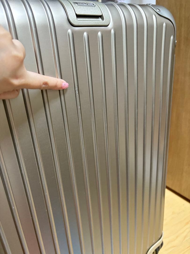 リモワRIMOWAトパーズ　チタニウム　キャリーケース67L