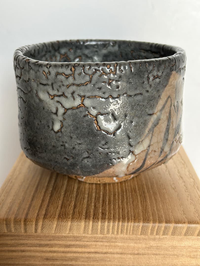 絵唐津茶盌　(中里重利)