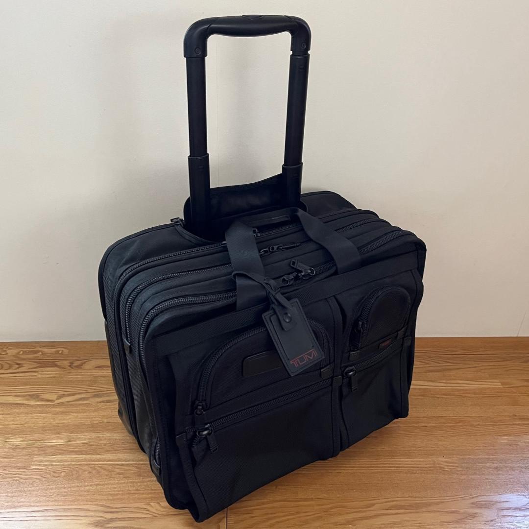 ★美品★ TUMI トゥミ アルファ 26104DH ビジネスキャリーケース