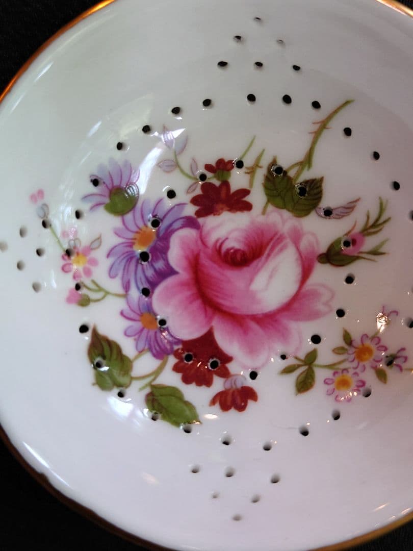 ロイヤル・クラウンダービー　ボーンチャイナ　ティストレーナー＆ミルクポット