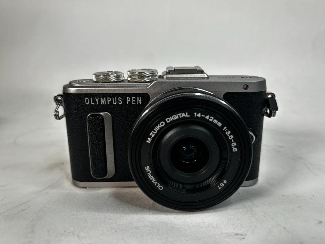 OLYMPUS オリンパス PEN-E-PL8 ミラーレス一眼 ズームレンズ