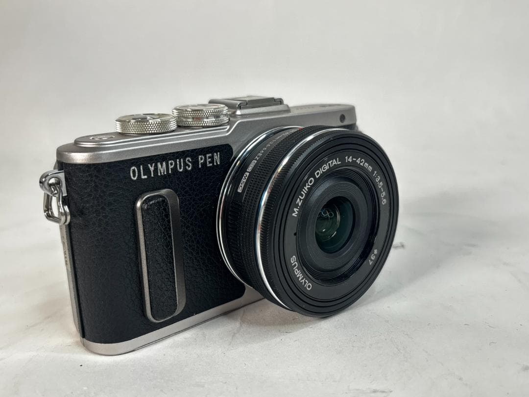 OLYMPUS オリンパス PEN-E-PL8 ミラーレス一眼 ズームレンズ