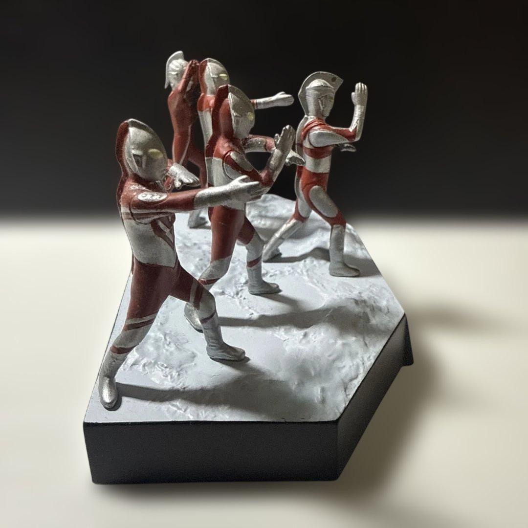 ウルトラ怪獣戯画　輝け！ウルトラ五兄弟