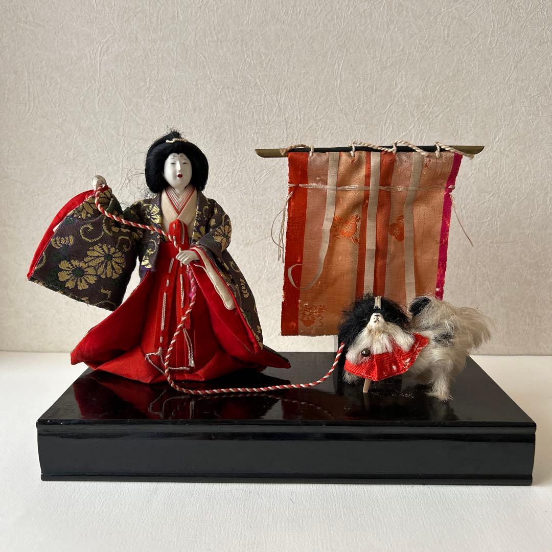 雛人形　狆引き官女　犬引き官女　狆を連れた官女　明治　大正　市松人形