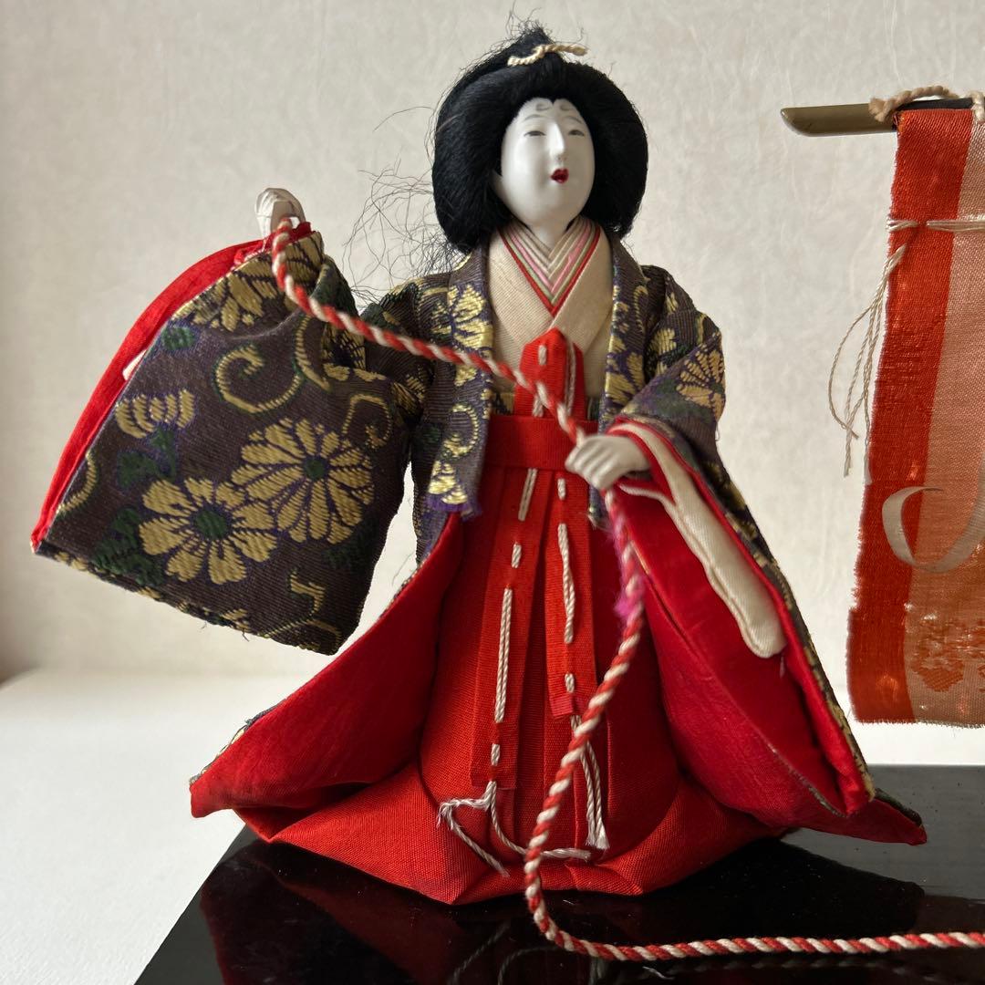 雛人形　狆引き官女　犬引き官女　狆を連れた官女　明治　大正　市松人形