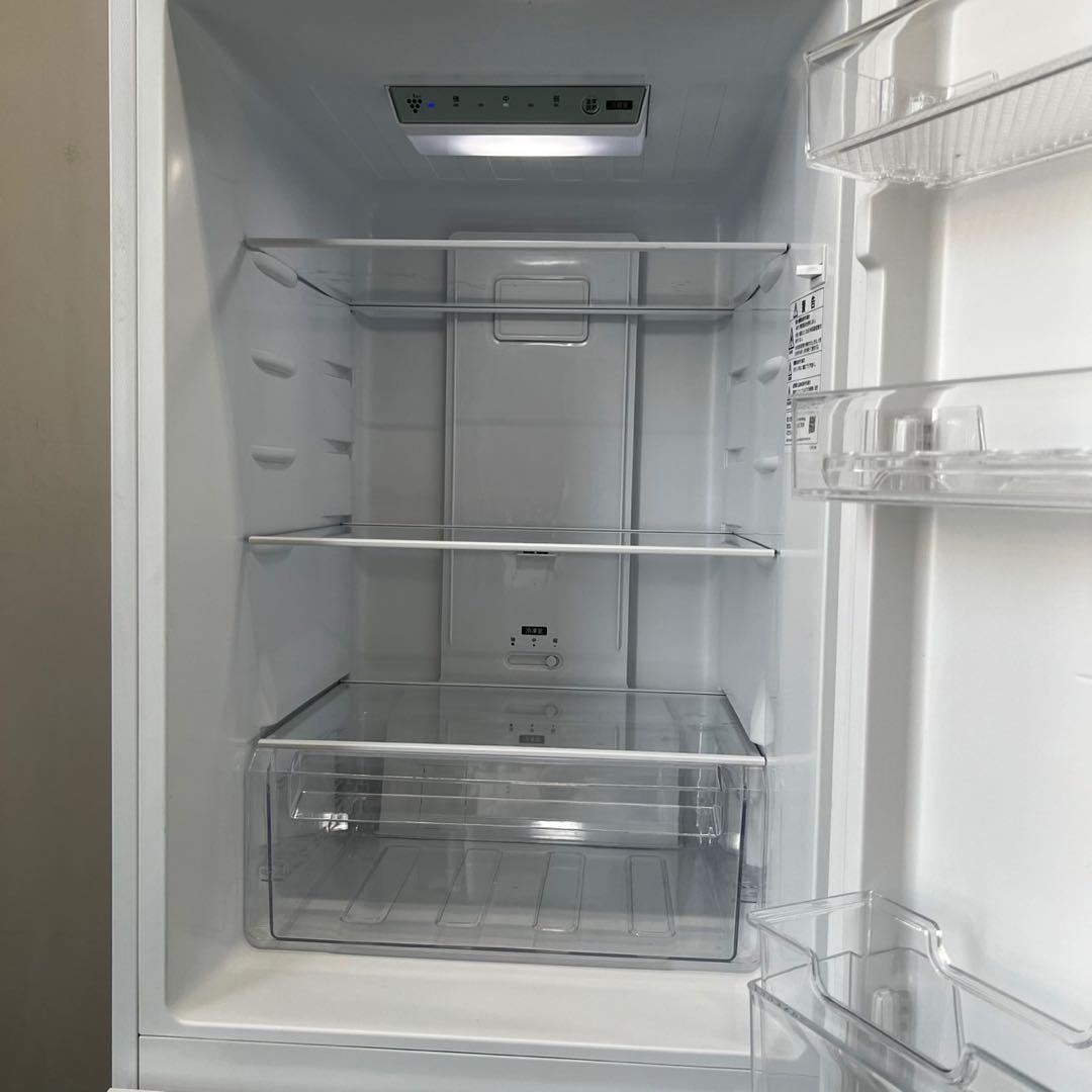 407⭕️冷蔵庫　シャープ　最新　大型　綺麗　中古　安い　大きめ　白　設置無料