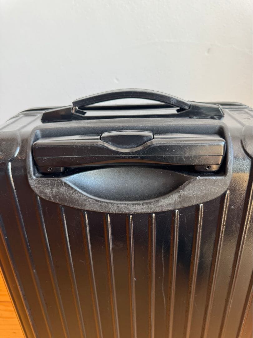 RIMOWA キャリーケース　プレゼント付き