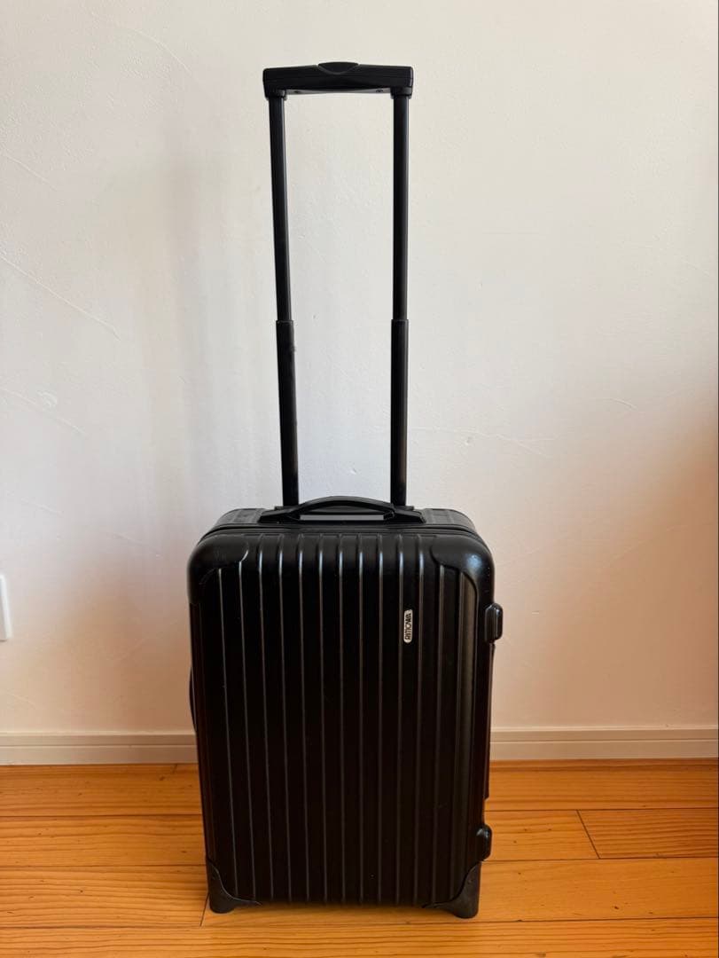 RIMOWA キャリーケース　プレゼント付き