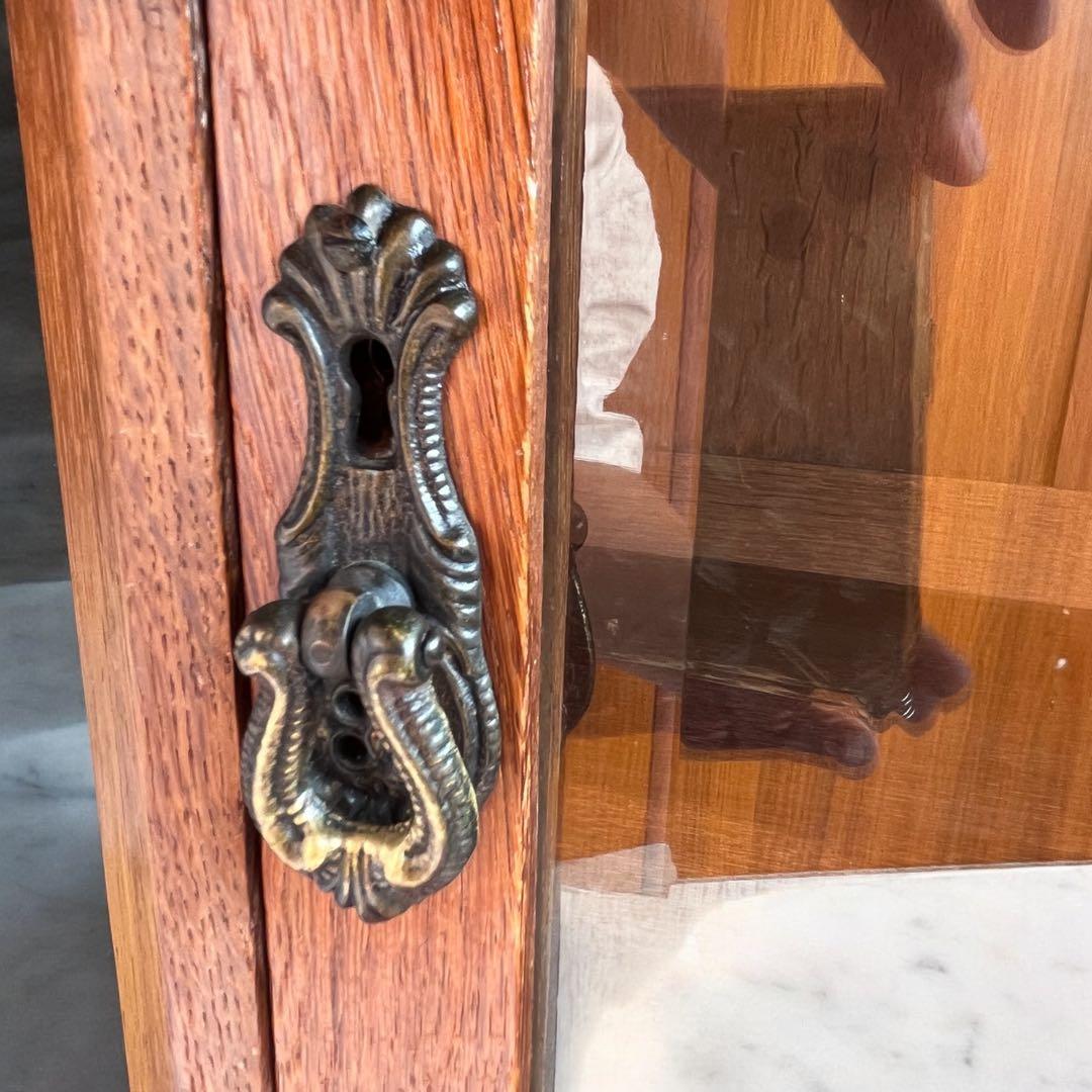 たーちゃん❣️アンティーク家具 本棚 キュリオケース キャビネット 店舗什器