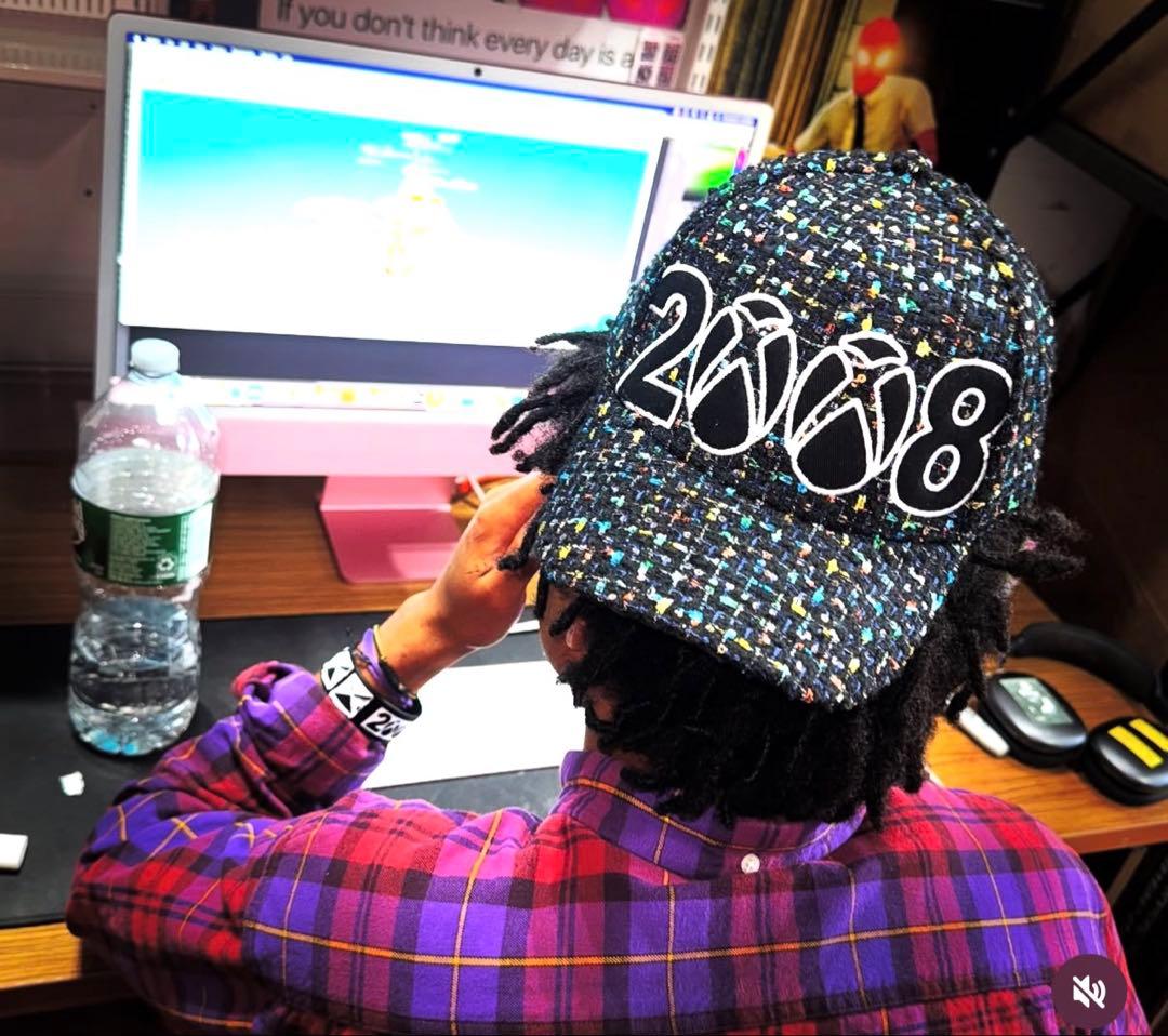 ftiキャップ　ランダムでステッカーつけます