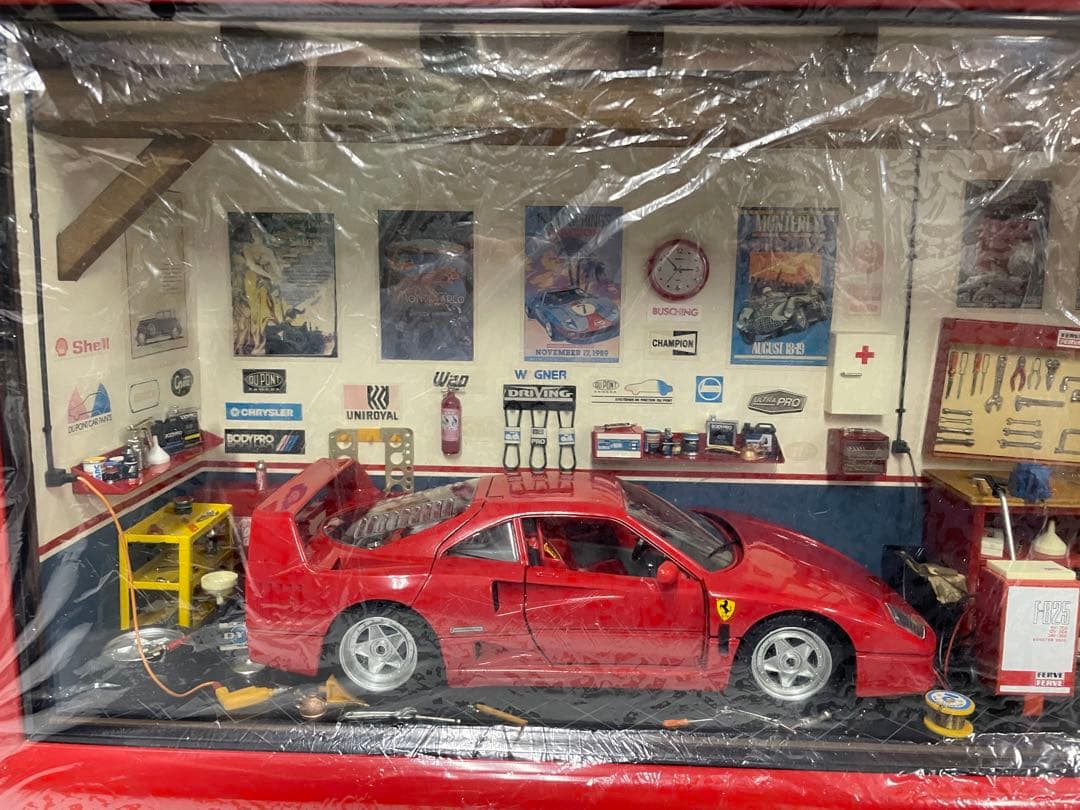 フェラーリ　F40 1987 ミニガレージセット