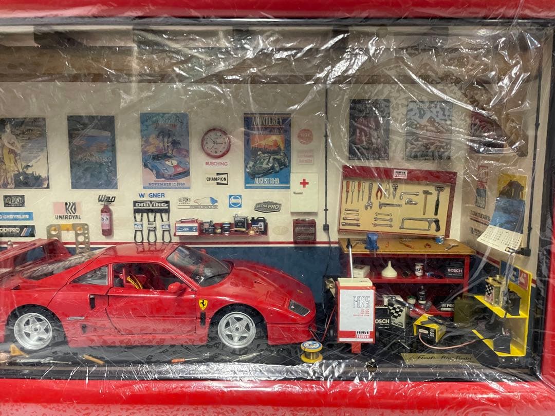 フェラーリ　F40 1987 ミニガレージセット