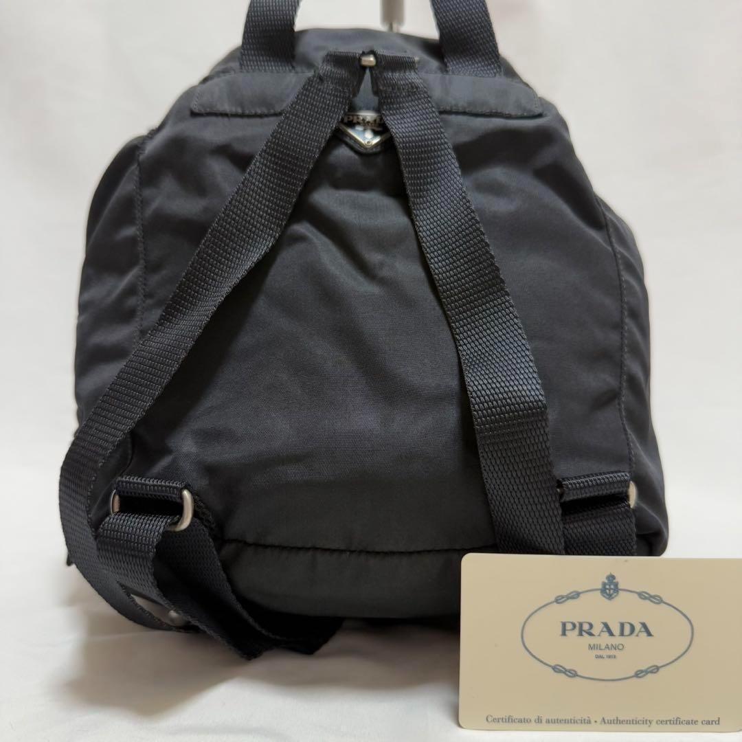 【美品】プラダ リュック バックパック 巾着バッグ ナイロン 三角プレート 黒