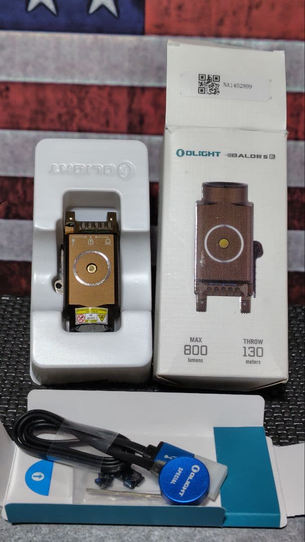 Olightレーザーライトタンカラー