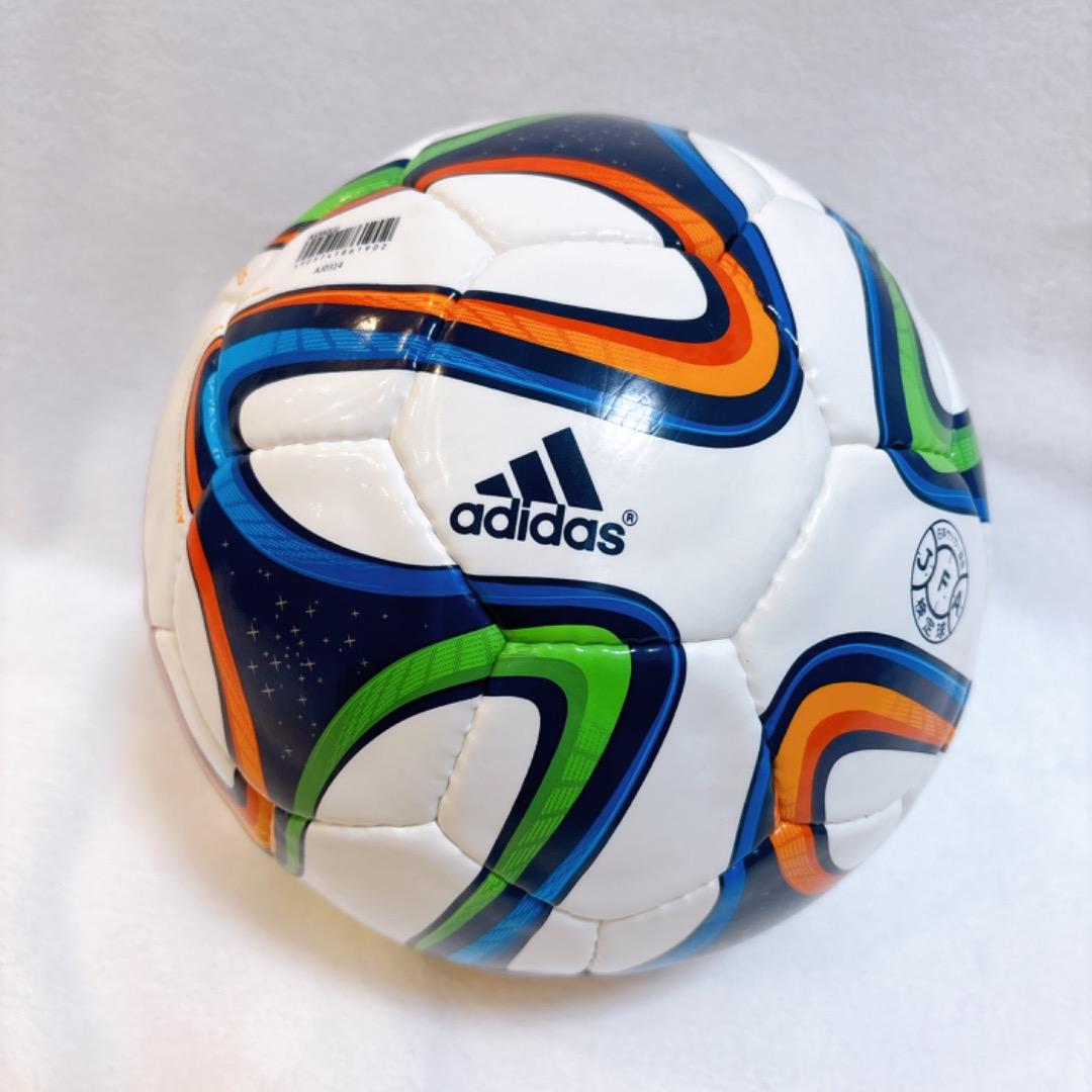 【新品未使用✨】 5号球　ブラジルワールドカップ公式試合球 ブラズーカ