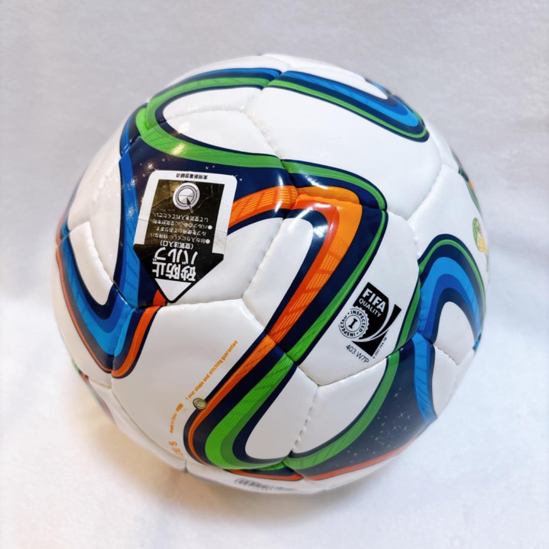 【新品未使用✨】 5号球　ブラジルワールドカップ公式試合球 ブラズーカ