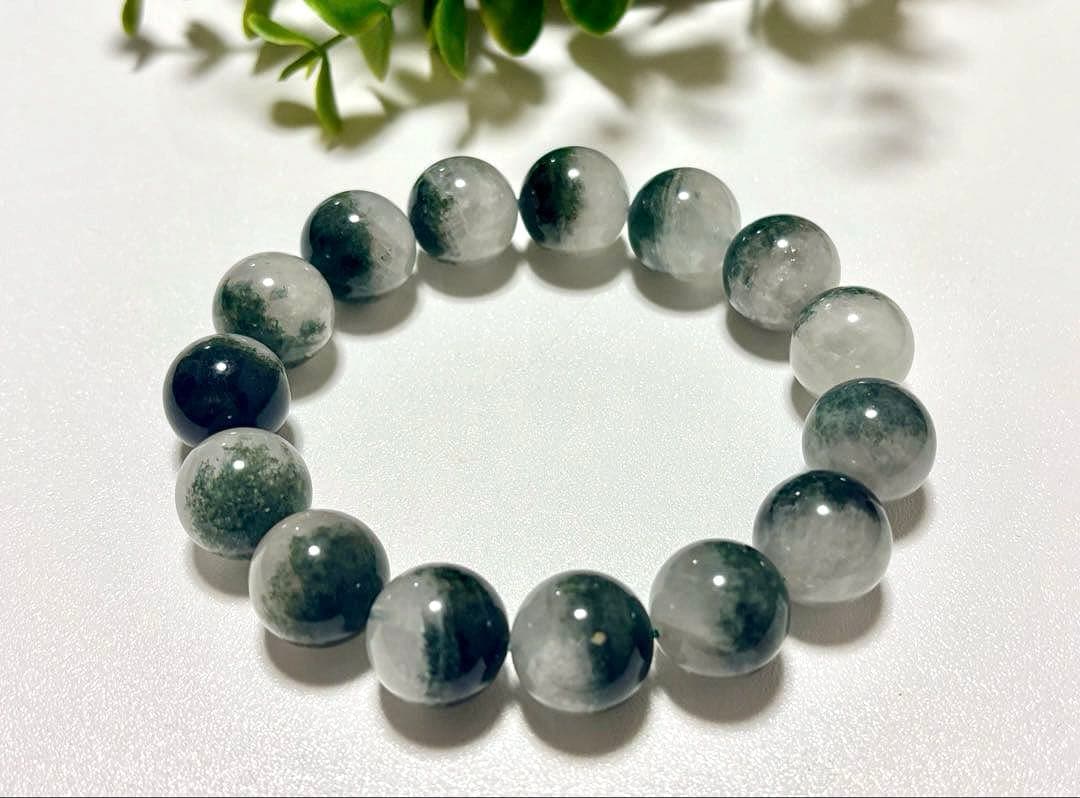 まりりん　最高品質　幻のヒマラヤグリーンガーデンファントムクォーツ