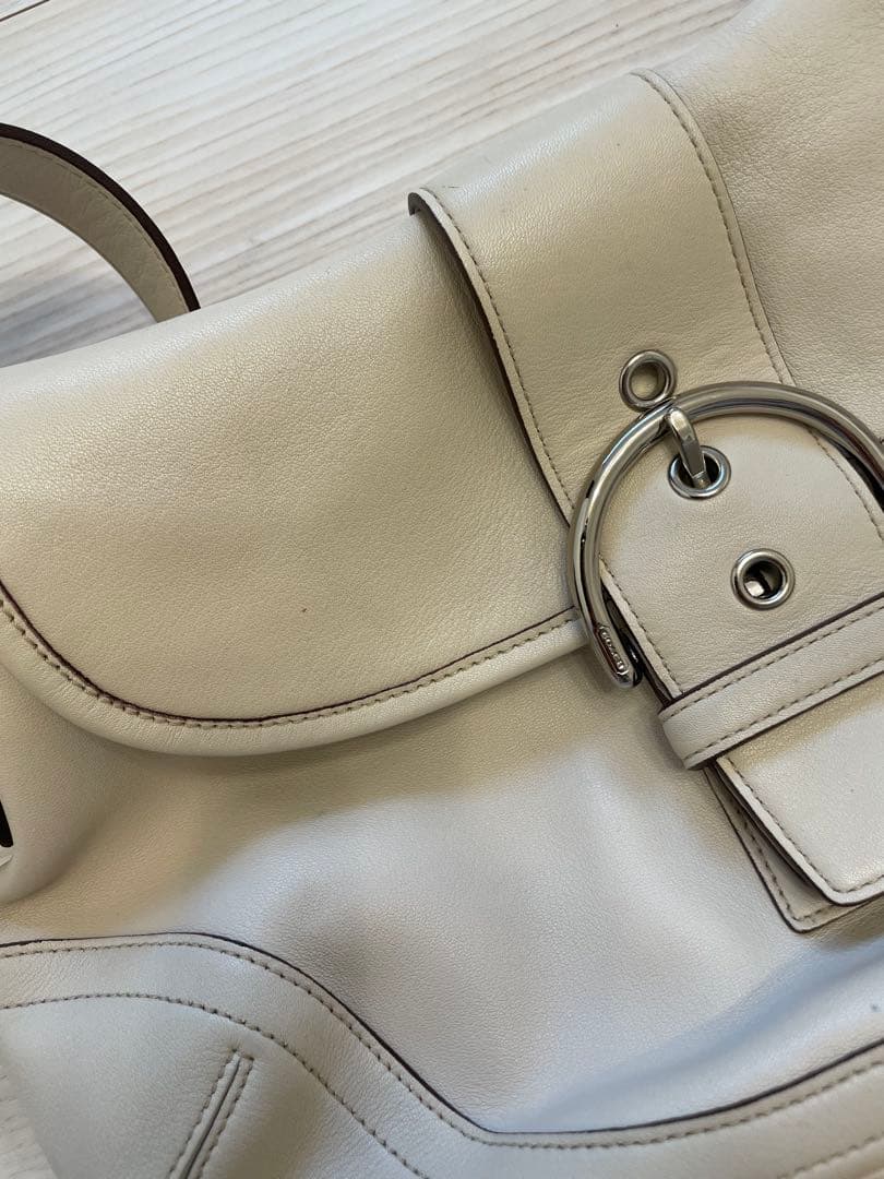 コーチ　COACH　ショルダーバッグ　レザー　レディース　ホワイト　Y2K