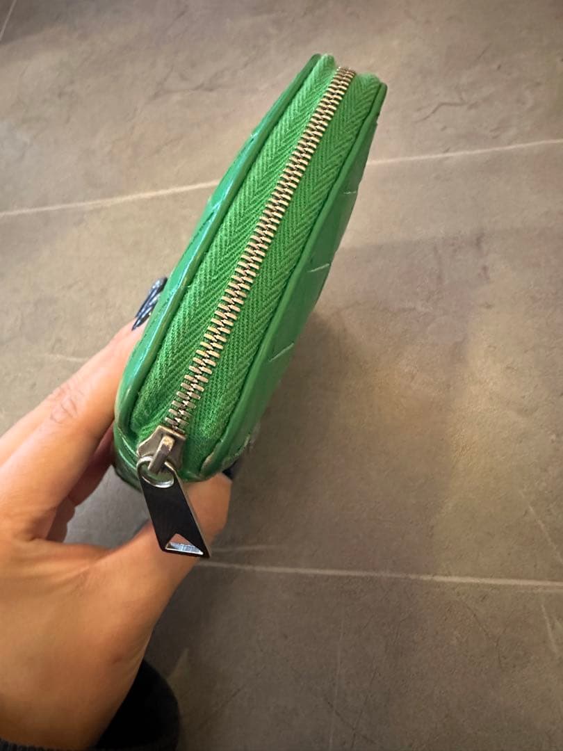 Etsu　ボッテガ BOTTEGAグリーンレザー編み込み二つ折り財布