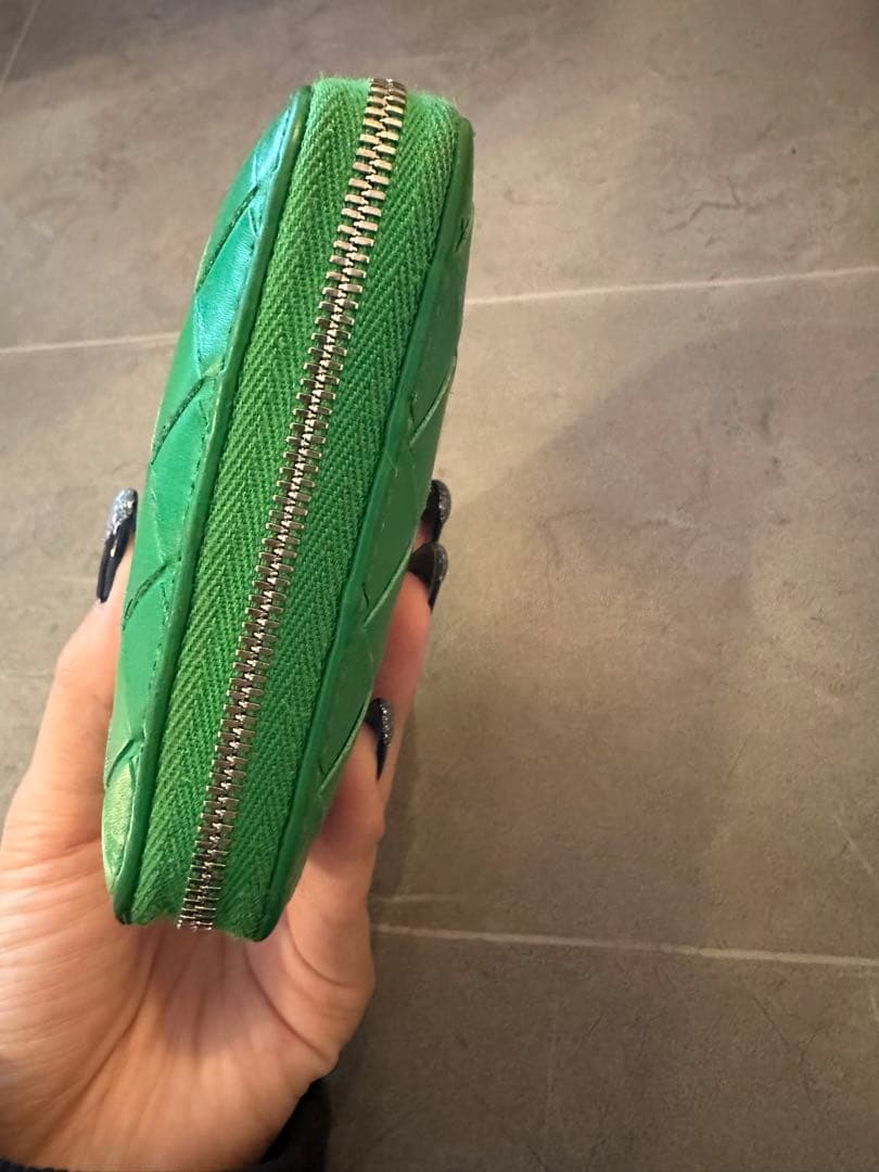 Etsu　ボッテガ BOTTEGAグリーンレザー編み込み二つ折り財布