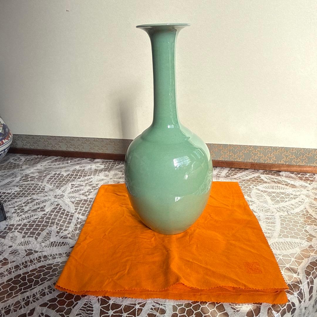 人間国宝吉田美統作　秞裏金彩陶器花瓶　　共箱共布付き