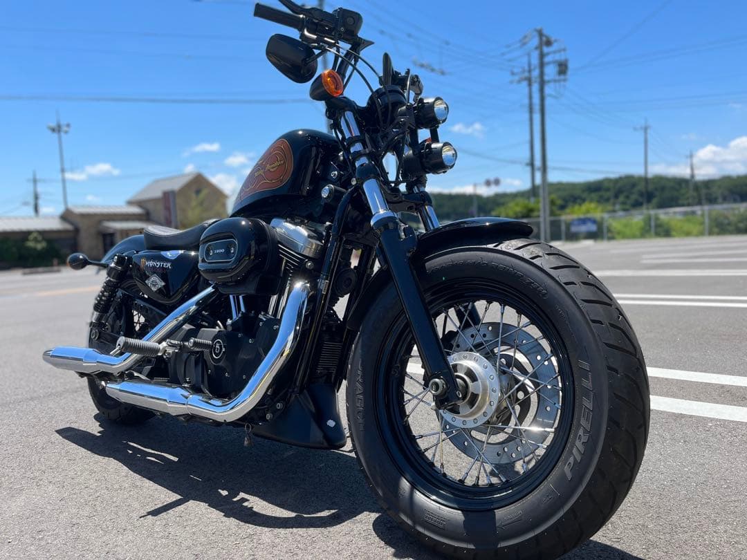 縦2連プロジェクターヘッドライト