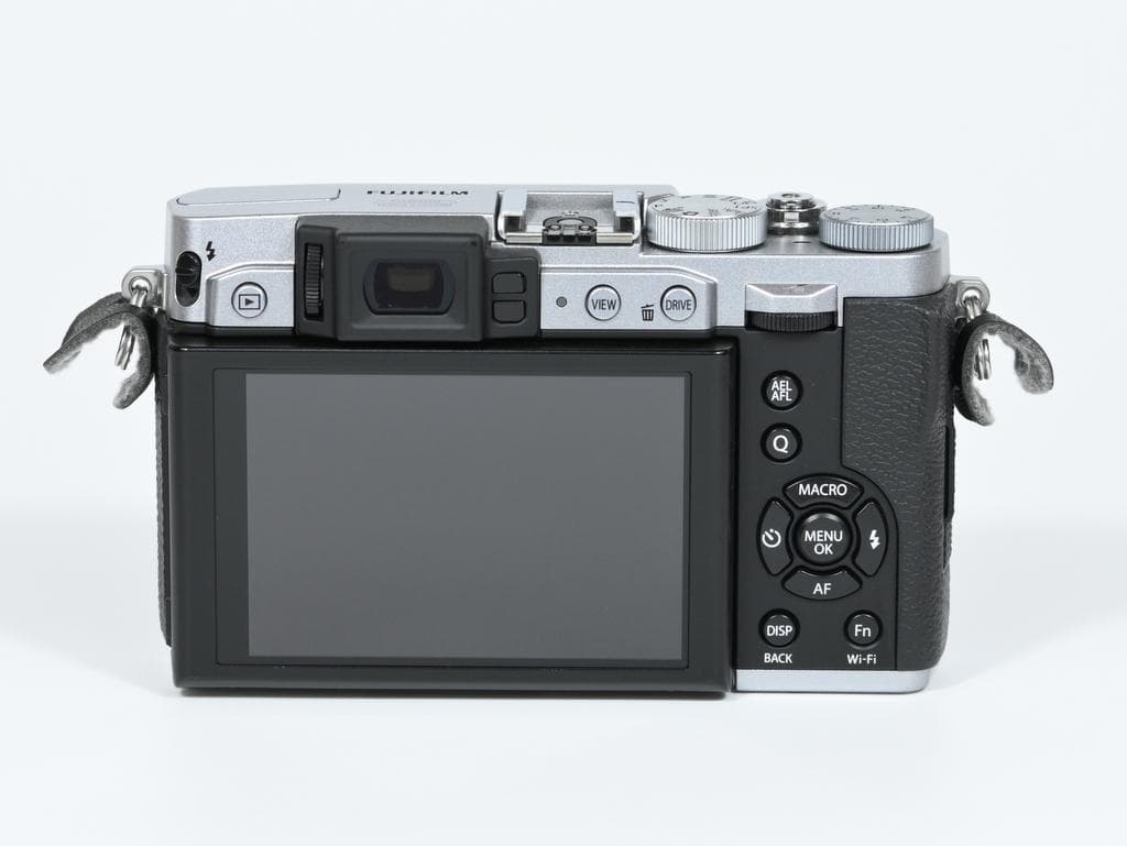 【超美品】 フジフイルム　FUJIFILM X30