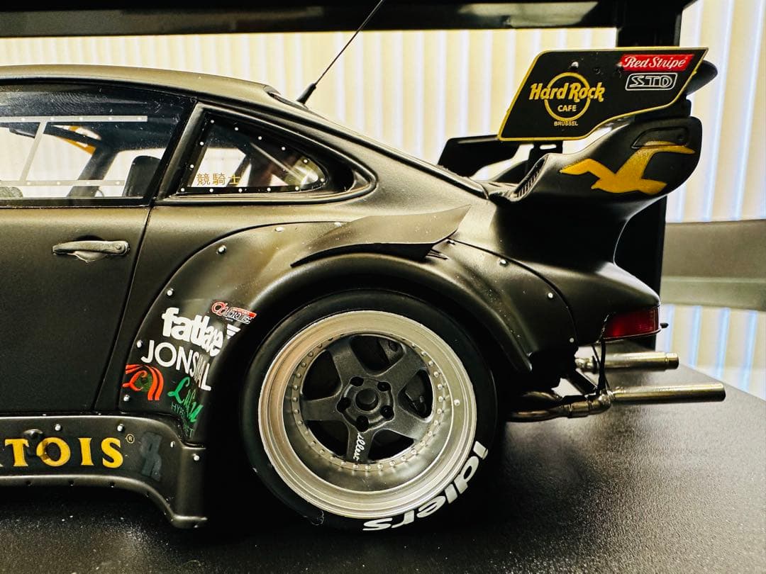 ミニカー RWB930 Stella Artois 1/18 GTsplit