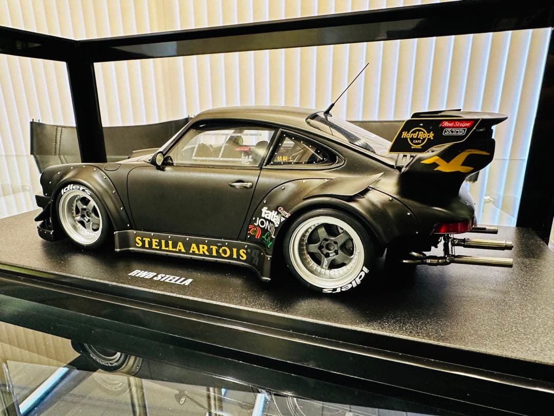 ミニカー RWB930 Stella Artois 1/18 GTsplit