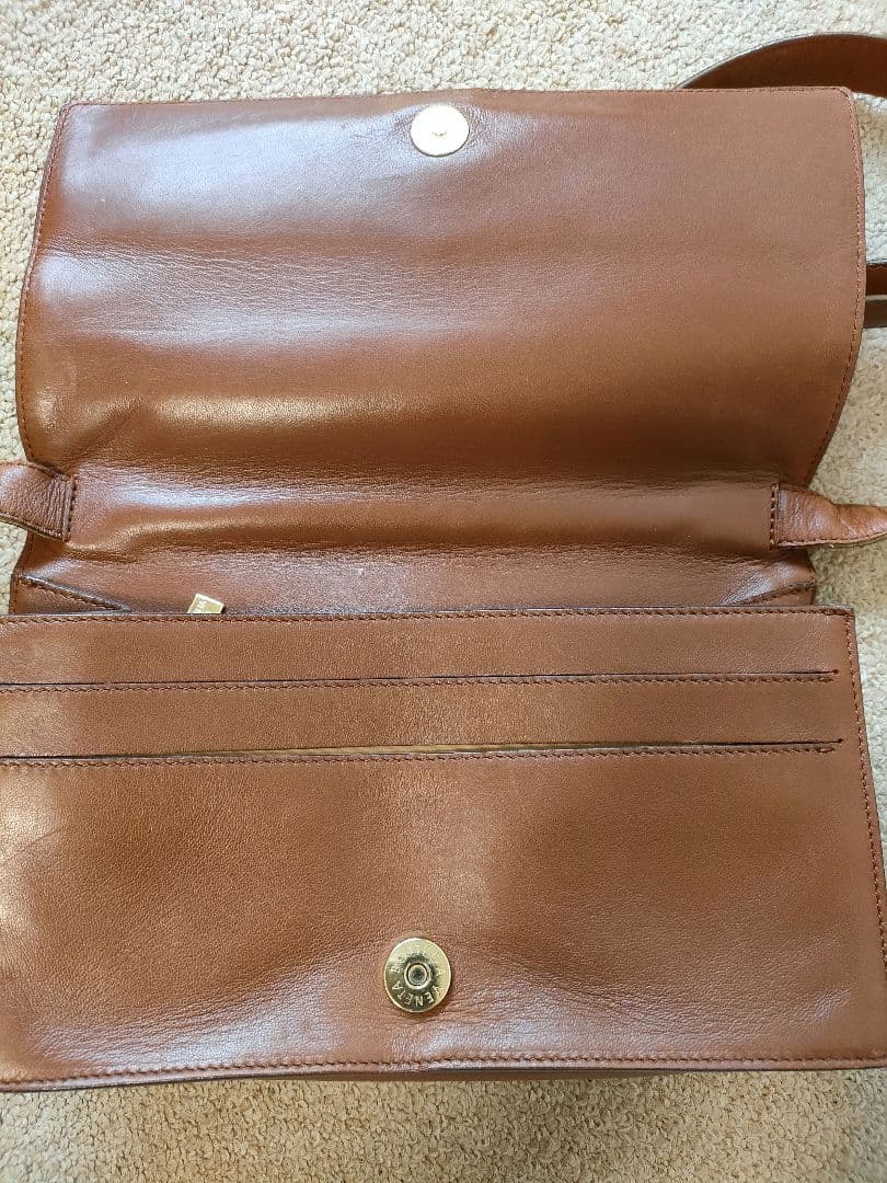 ボッテガヴェネタ　 イントレチャート　ショルダーバック