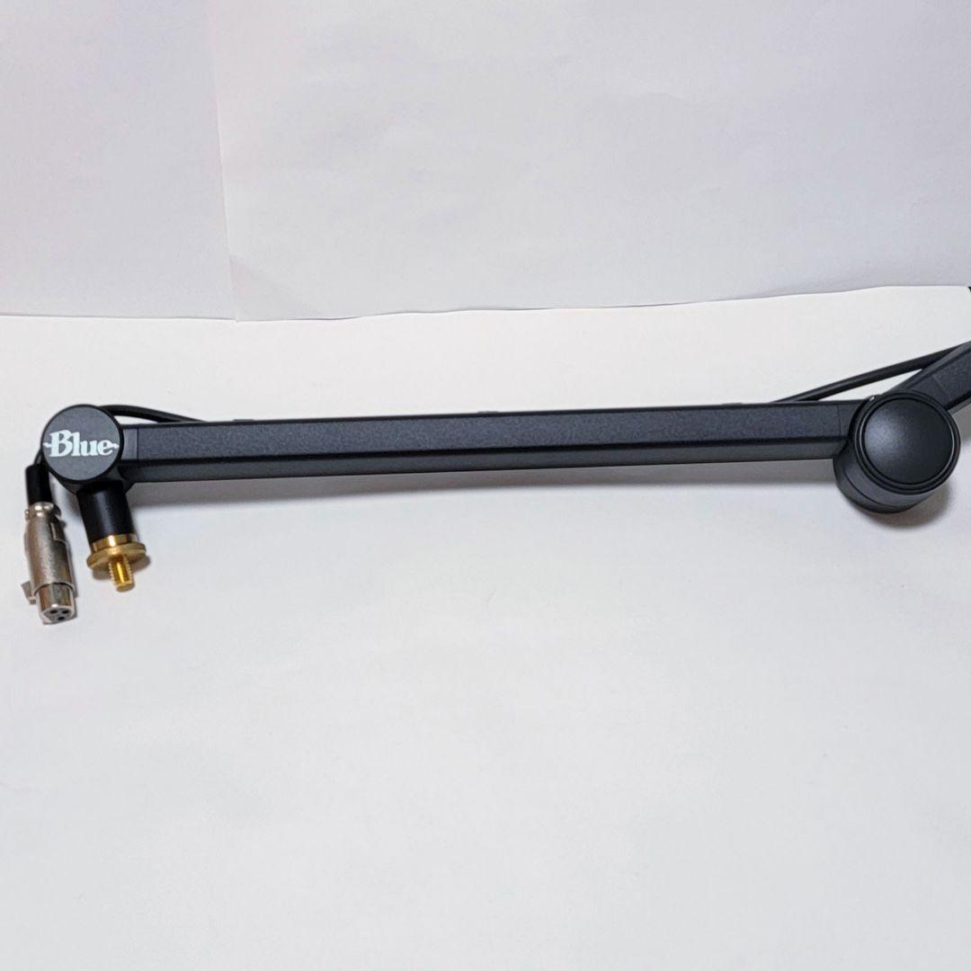 Shure SM7B ダイナミックマイク(マイクアームスタンド＋ケーブル付き)