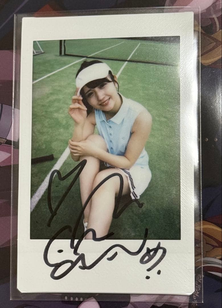 岡田夢以　サイン入りチェキ