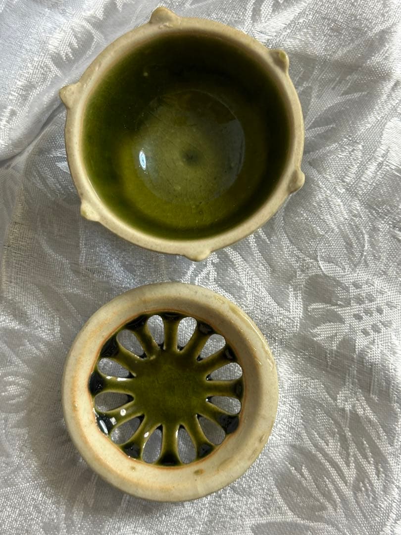 織部焼　香炉　蓋置　落款あり