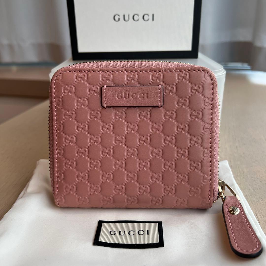 最終価格・GUCCIレザー 二つ折り財布モーブピンク色GGロゴ入り新品未使用美品